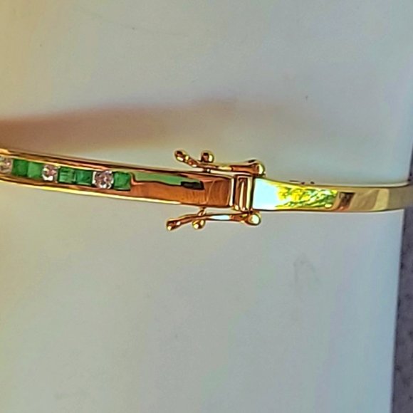 14K Gold Diamond and Emerald Bangle Bracelet - make an offer - Picture 14 of 15
